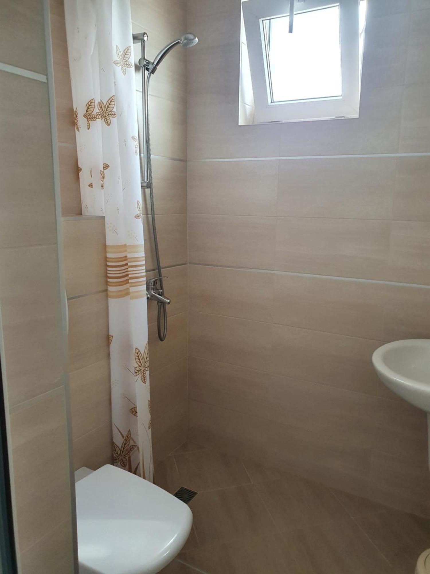Family Hotel Maritime Ahtopol Quarto foto